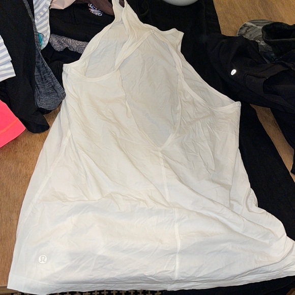 White Tank - Picture 3 of 3